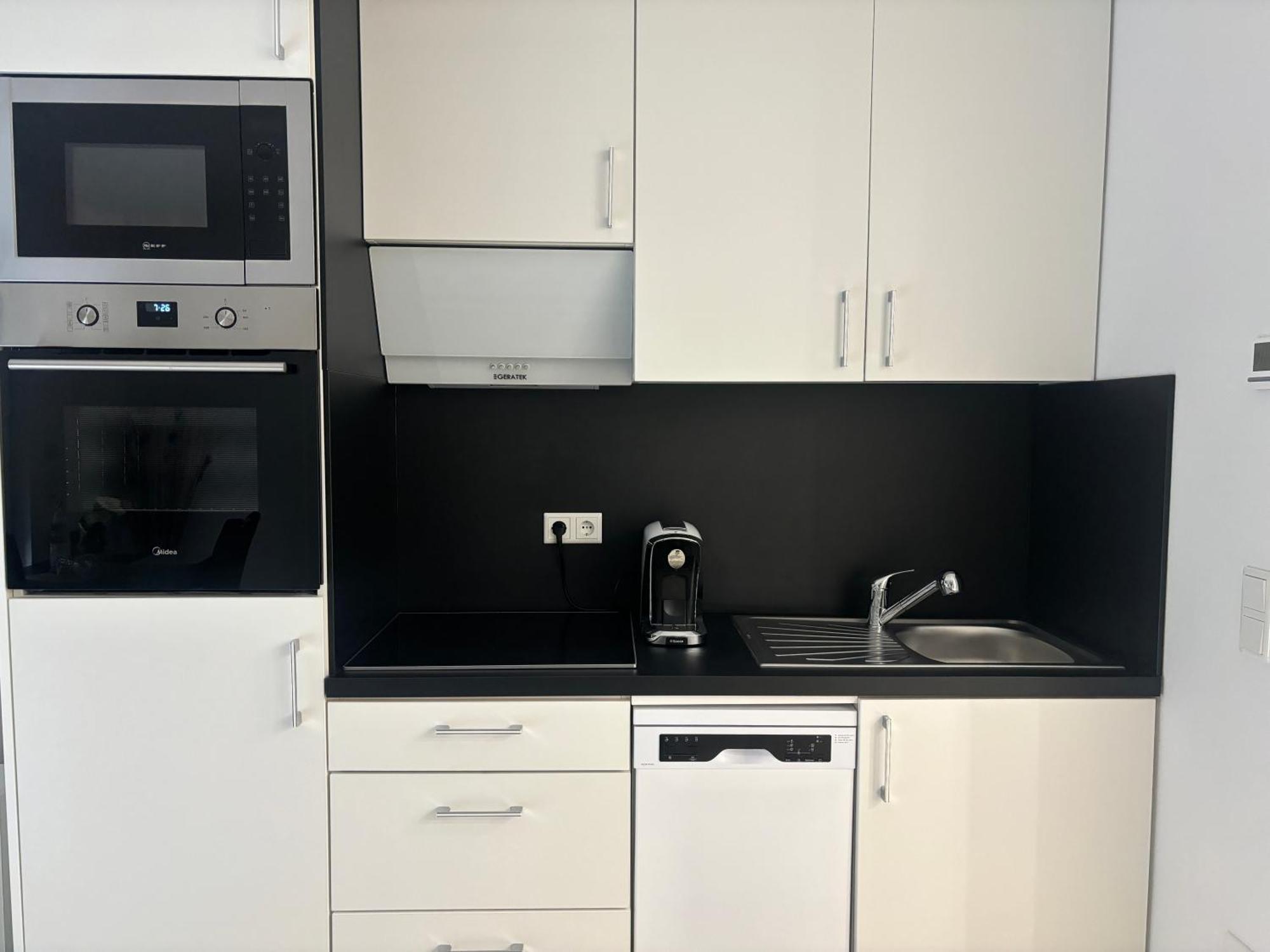 Lenti Duesseldorfer Apartment's Alloggio in famiglia